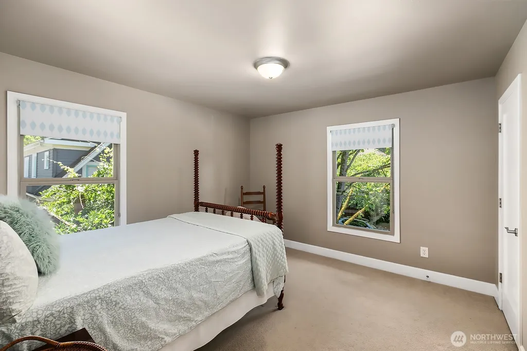 1506 17th Avenue E Seattle WA 98112