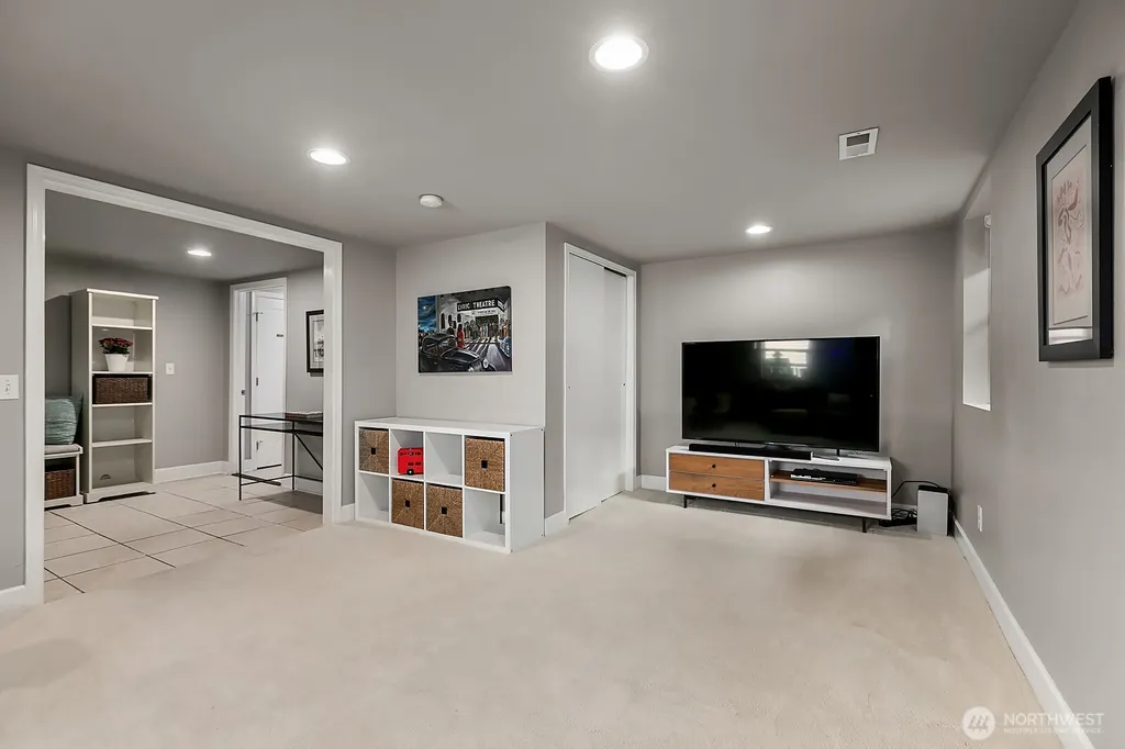1506 17th Avenue E Seattle WA 98112