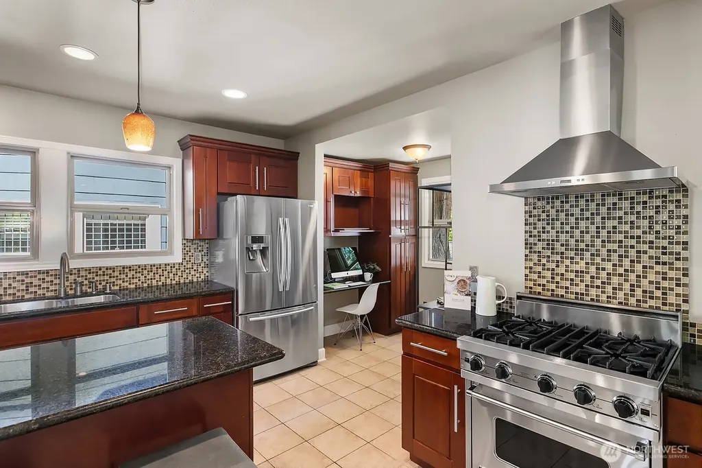 1506 17th Avenue E Seattle WA 98112