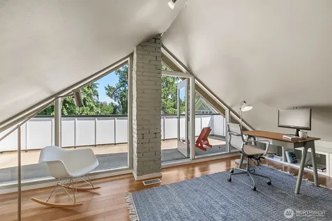 1506 17th Avenue E Seattle WA 98112