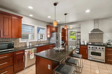 1506 17th Avenue E Seattle WA 98112