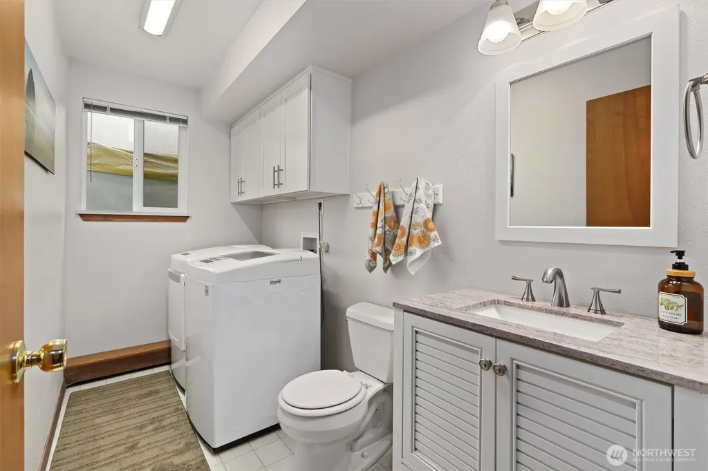 12001 28th Place NE Lake Stevens WA 98258