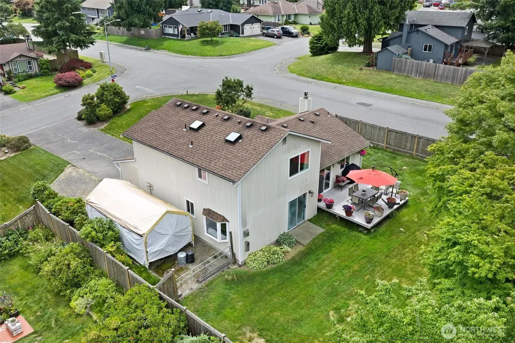 12001 28th Place NE Lake Stevens WA 98258