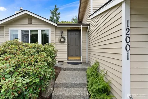 12001 28th Place NE Lake Stevens WA 98258