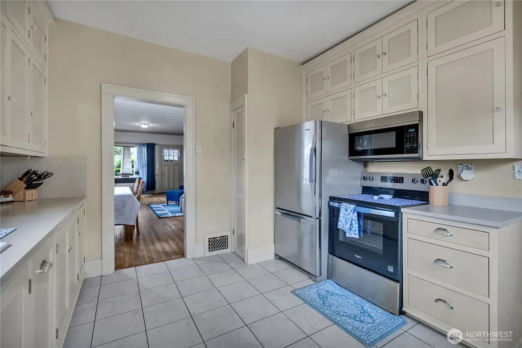 130 H Street SE Auburn WA 98002