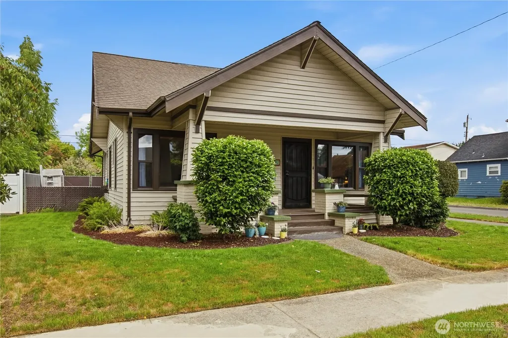130 H Street SE Auburn WA 98002