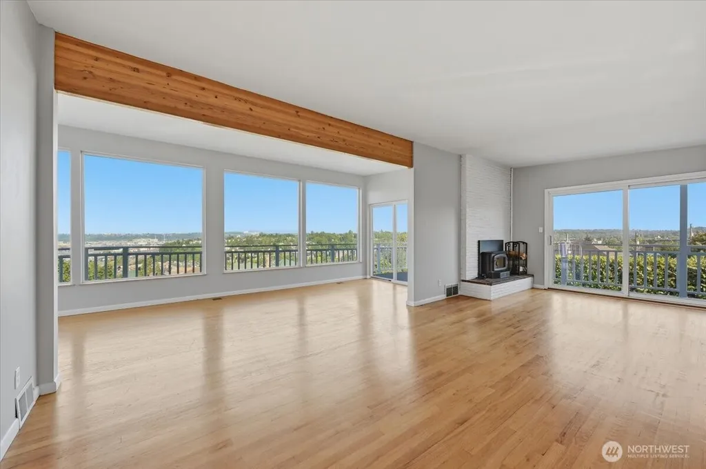 3741 33rd Avenue SW Seattle WA 98126