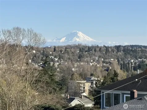 3741 33rd Avenue SW Seattle WA 98126