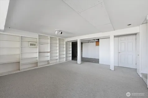 3741 33rd Avenue SW Seattle WA 98126