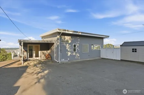 3741 33rd Avenue SW Seattle WA 98126