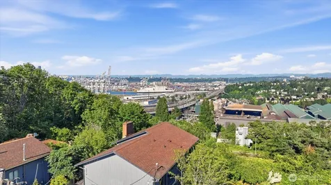 3741 33rd Avenue SW Seattle WA 98126