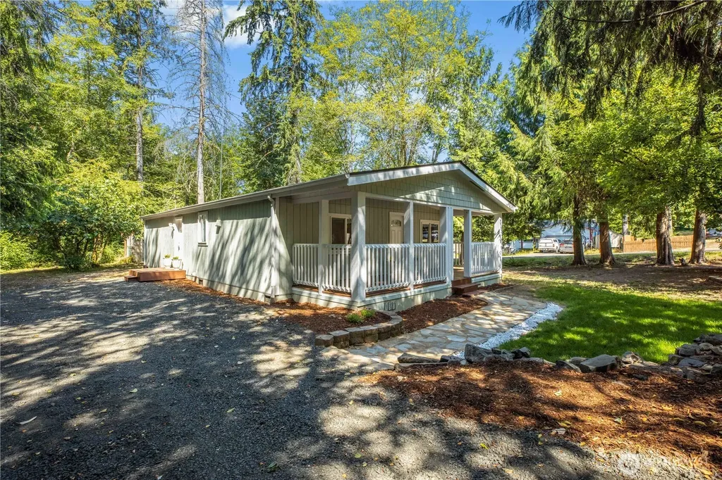 13622 138th Avenue NW Gig Harbor WA 98329