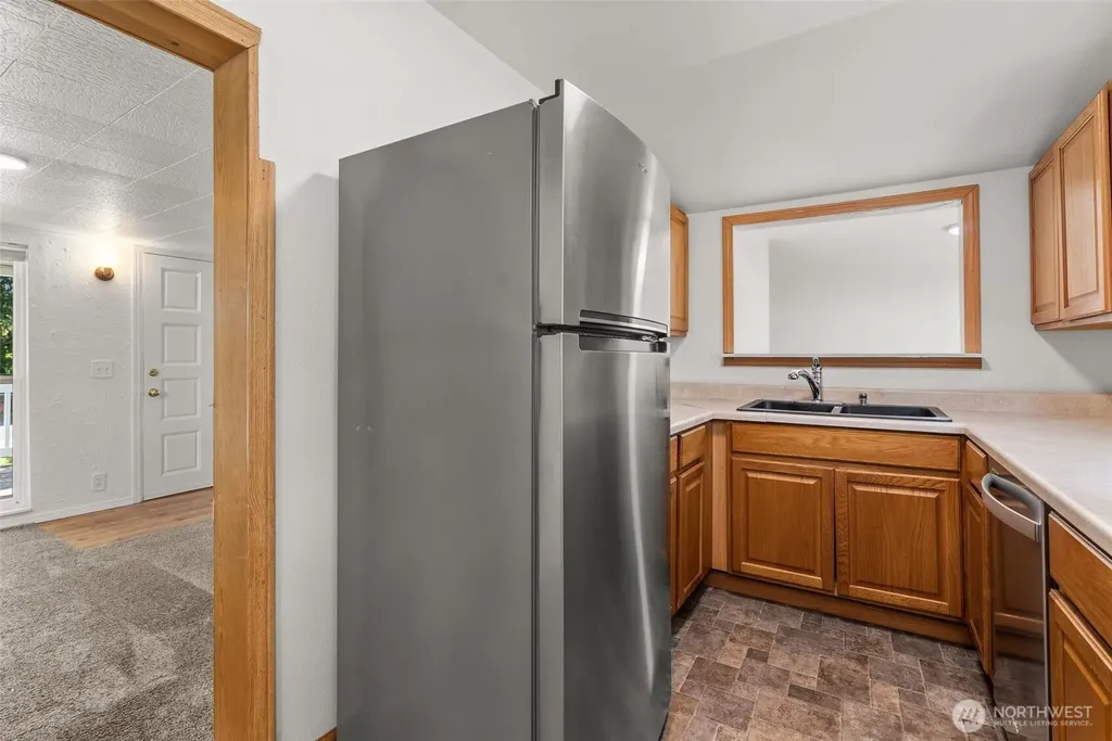 10002 Oak Lane SW Lakewood WA 98499
