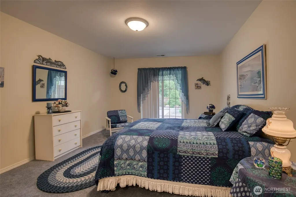 212 Brant Lane Hoquiam WA 98550