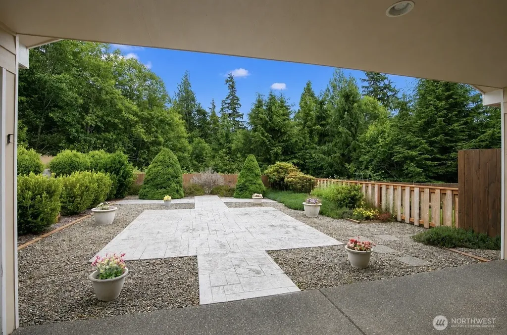 212 Brant Lane Hoquiam WA 98550