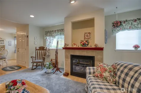 212 Brant Lane Hoquiam WA 98550