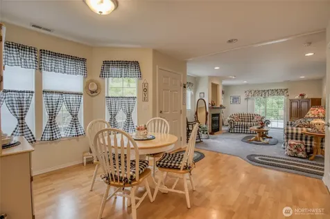 212 Brant Lane Hoquiam WA 98550
