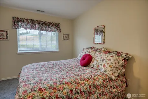 212 Brant Lane Hoquiam WA 98550