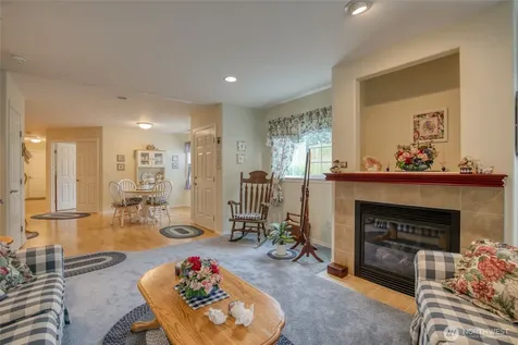 212 Brant Lane Hoquiam WA 98550