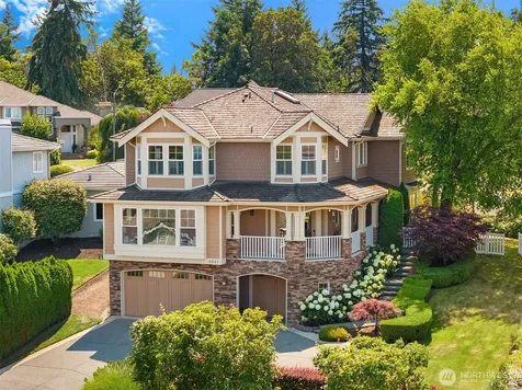 8321 144th Avenue SE Newcastle WA 98059