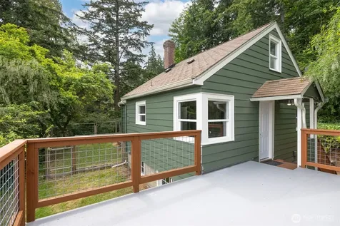809 Liberty Street Bellingham WA 98225