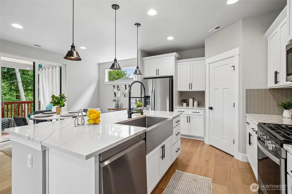 19395 139th Place SE Renton WA 98058