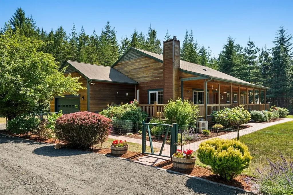 3840 E Mason Lake Road Shelton WA 98584