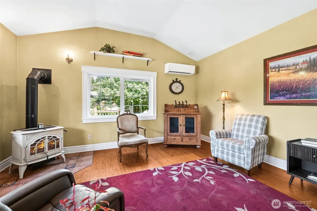 3840 E Mason Lake Road Shelton WA 98584