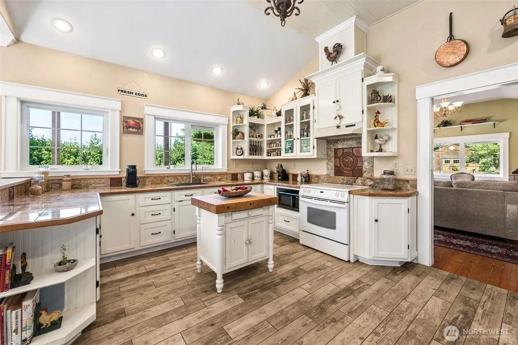 3840 E Mason Lake Road Shelton WA 98584