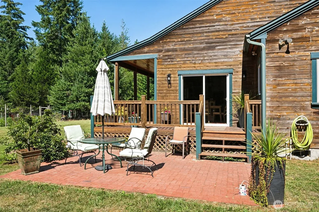 3840 E Mason Lake Road Shelton WA 98584