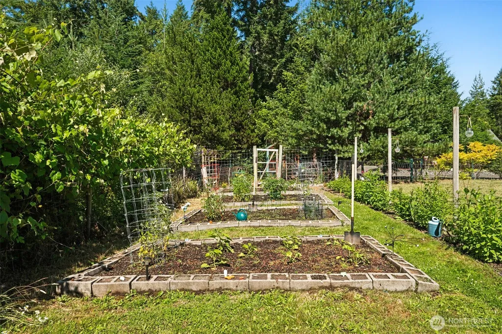 3840 E Mason Lake Road Shelton WA 98584
