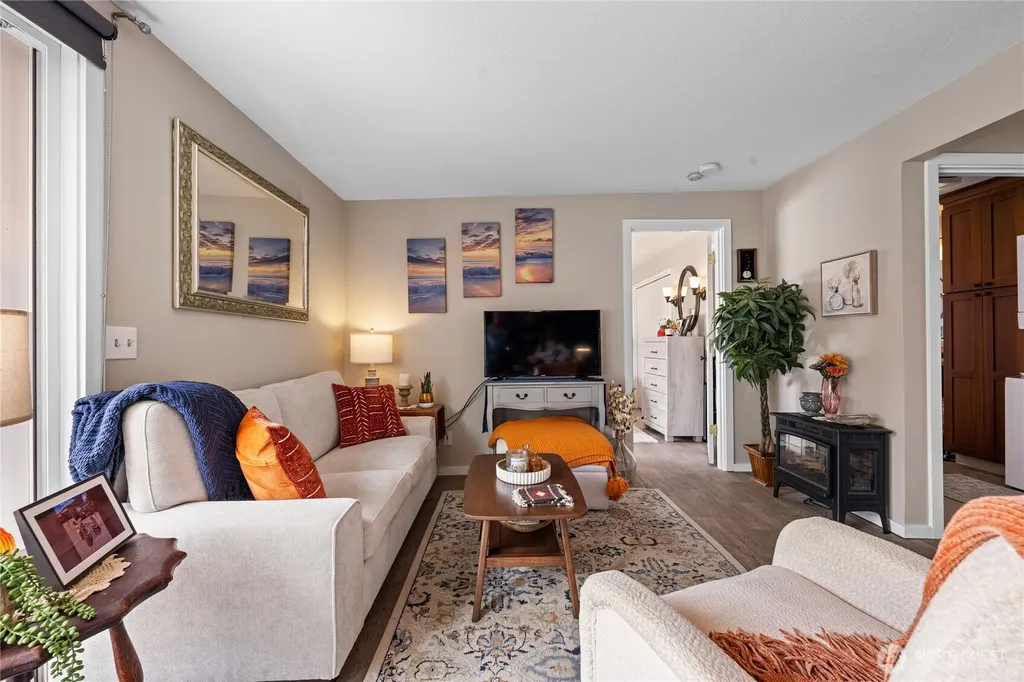 1611 Ocean Beach Boulevard Long Beach WA 98631