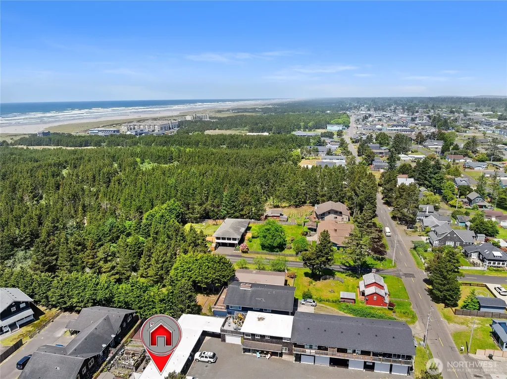 1611 Ocean Beach Boulevard Long Beach WA 98631