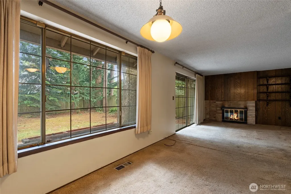 9106 Zircon Drive SW Lakewood WA 98498