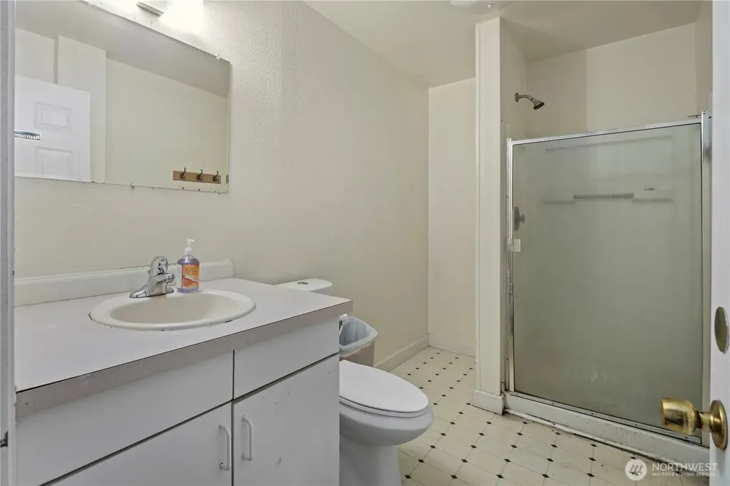 4714 17th Avenue NE Seattle WA 98105
