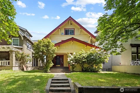4714 17th Avenue NE Seattle WA 98105