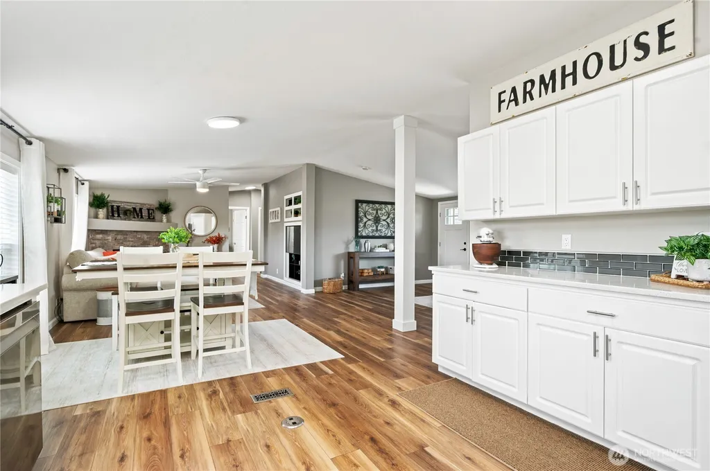 5519 Bay Ridge Drive Blaine WA 98230