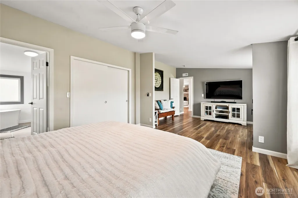 5519 Bay Ridge Drive Blaine WA 98230