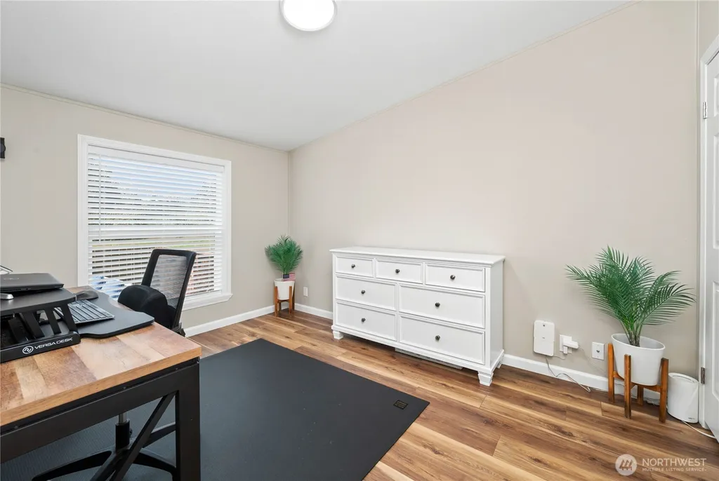 5519 Bay Ridge Drive Blaine WA 98230