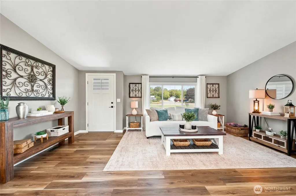 5519 Bay Ridge Drive Blaine WA 98230
