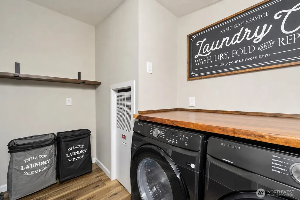 5519 Bay Ridge Drive Blaine WA 98230