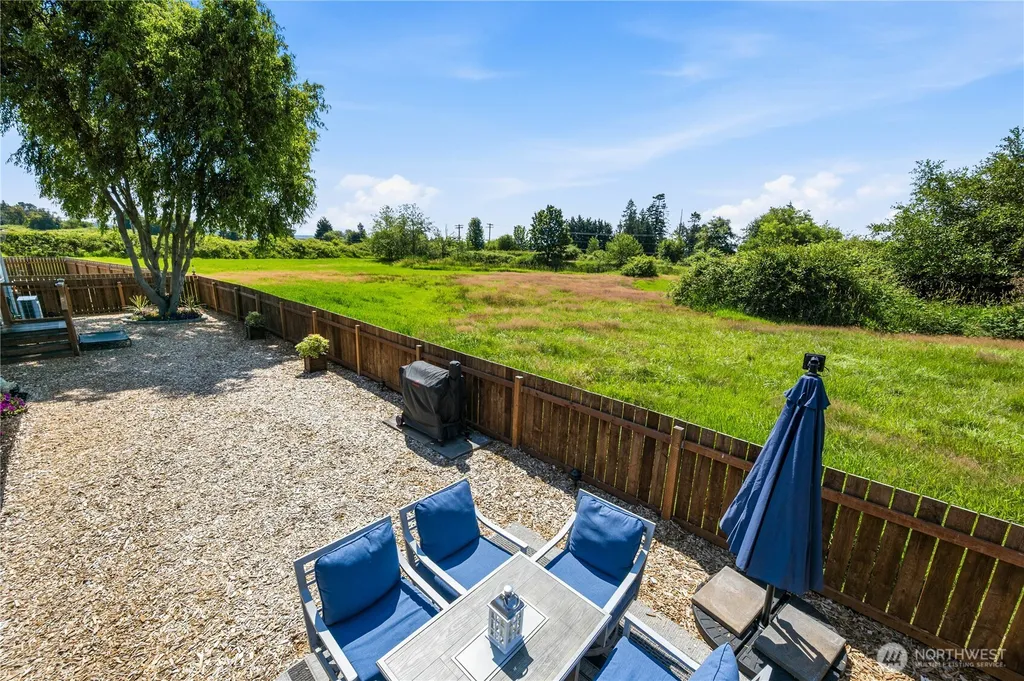 5519 Bay Ridge Drive Blaine WA 98230