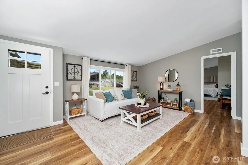 5519 Bay Ridge Drive Blaine WA 98230