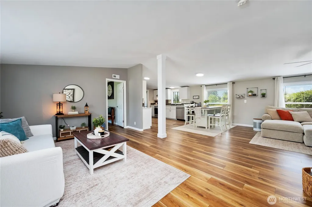 5519 Bay Ridge Drive Blaine WA 98230