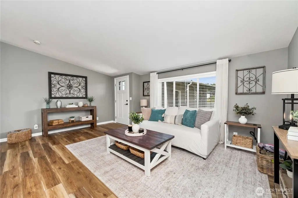 5519 Bay Ridge Drive Blaine WA 98230