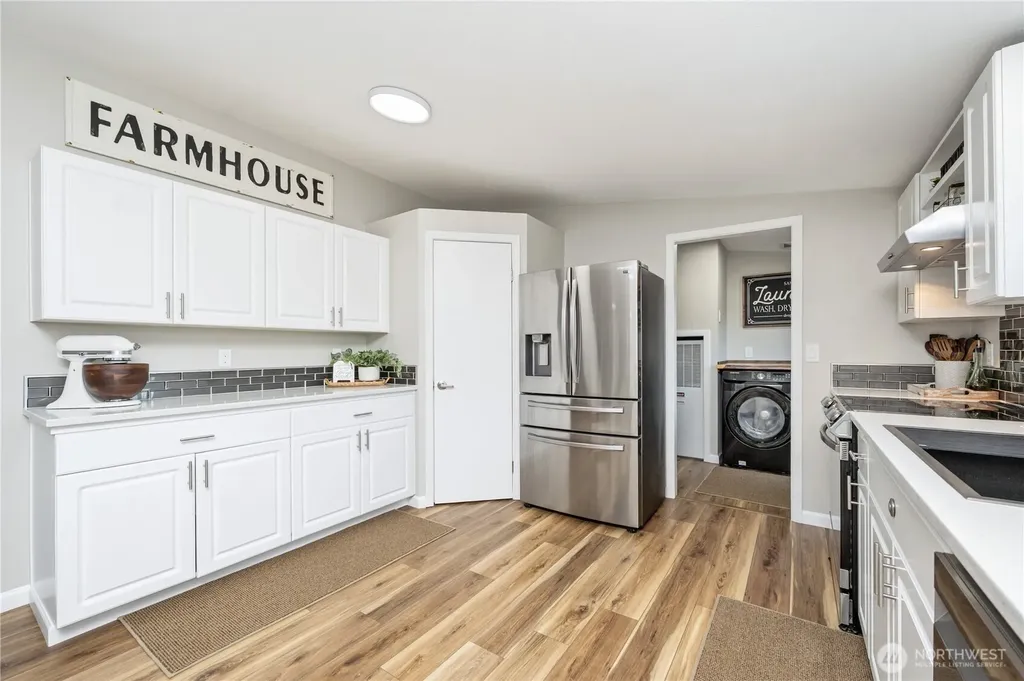 5519 Bay Ridge Drive Blaine WA 98230