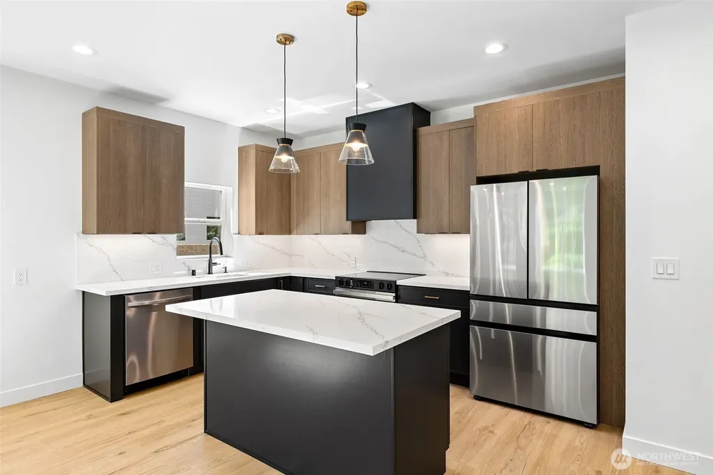 4113 Chilberg Avenue SW Seattle WA 98116
