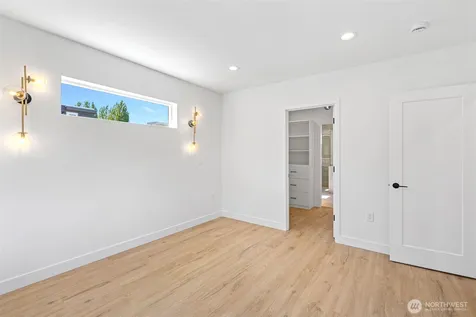 4113 Chilberg Avenue SW Seattle WA 98116