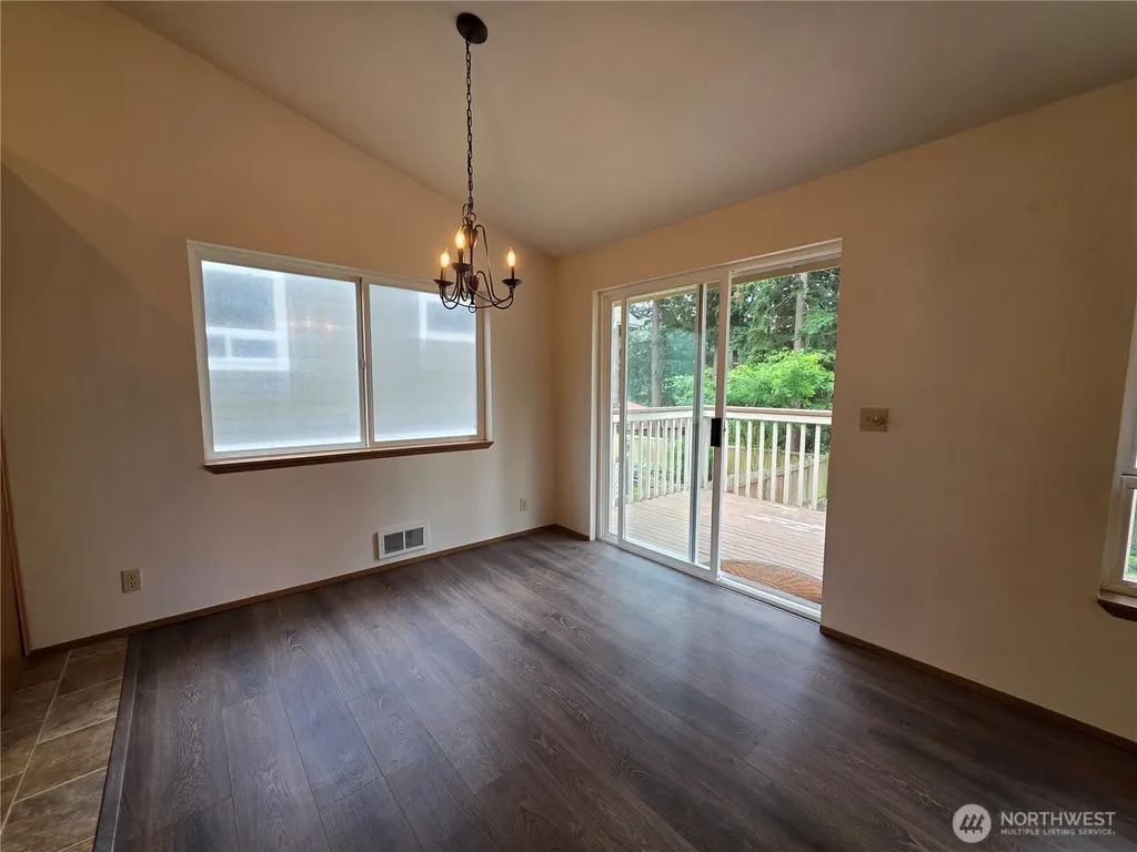 384 Selkirk Drive Camano Island WA 98282