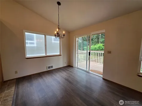 384 Selkirk Drive Camano Island WA 98282